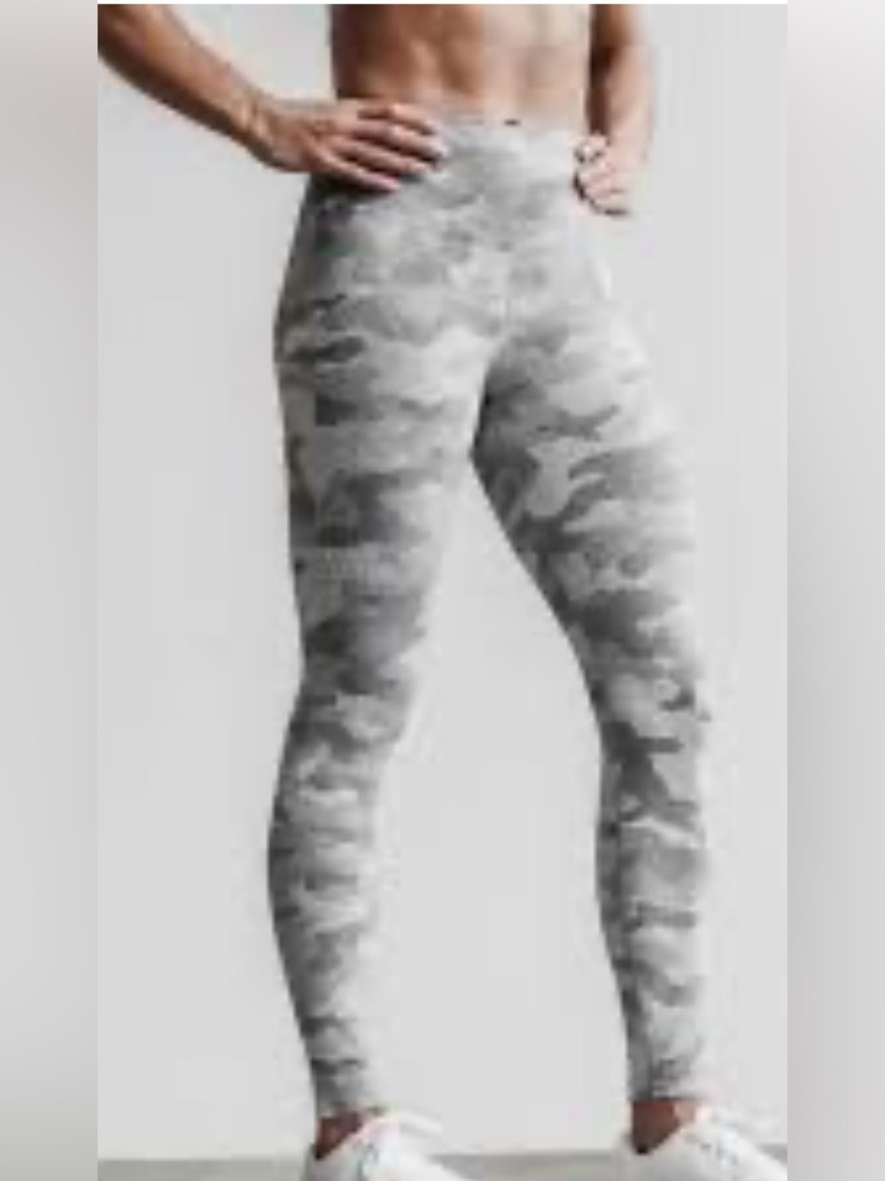 NOBULL HIGH-RISE TIGHT - White Camo / Extra Small